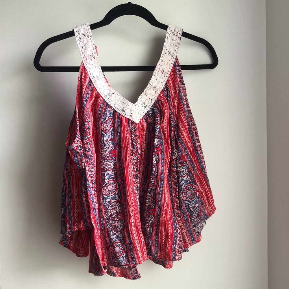 cute,long sleeve, cold shoulder top